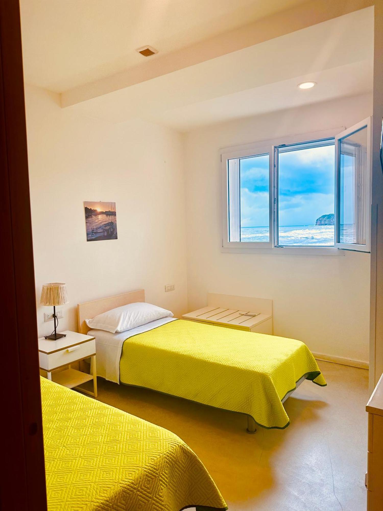 Lido Di Procida Guest House Exterior photo
